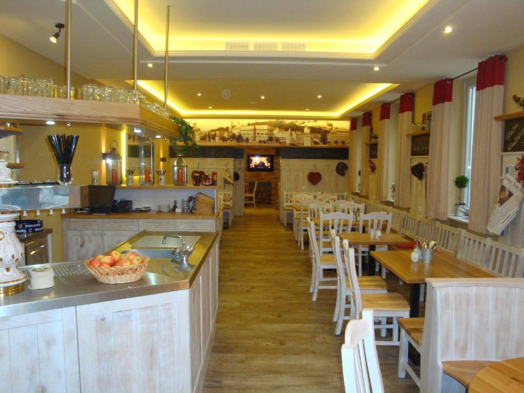 Stadthotel 3*